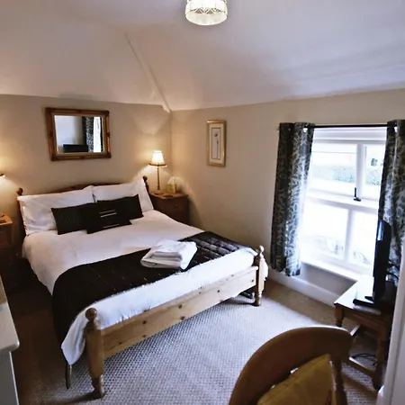 Guest house Pinfold 4*