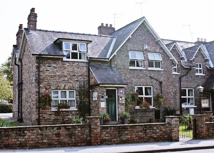 Pinfold Guest house York